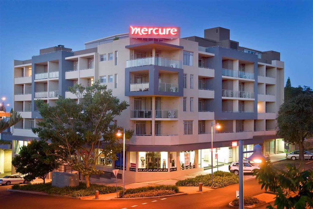 Mercure Centro Port Macquarie Hotel Exterior photo